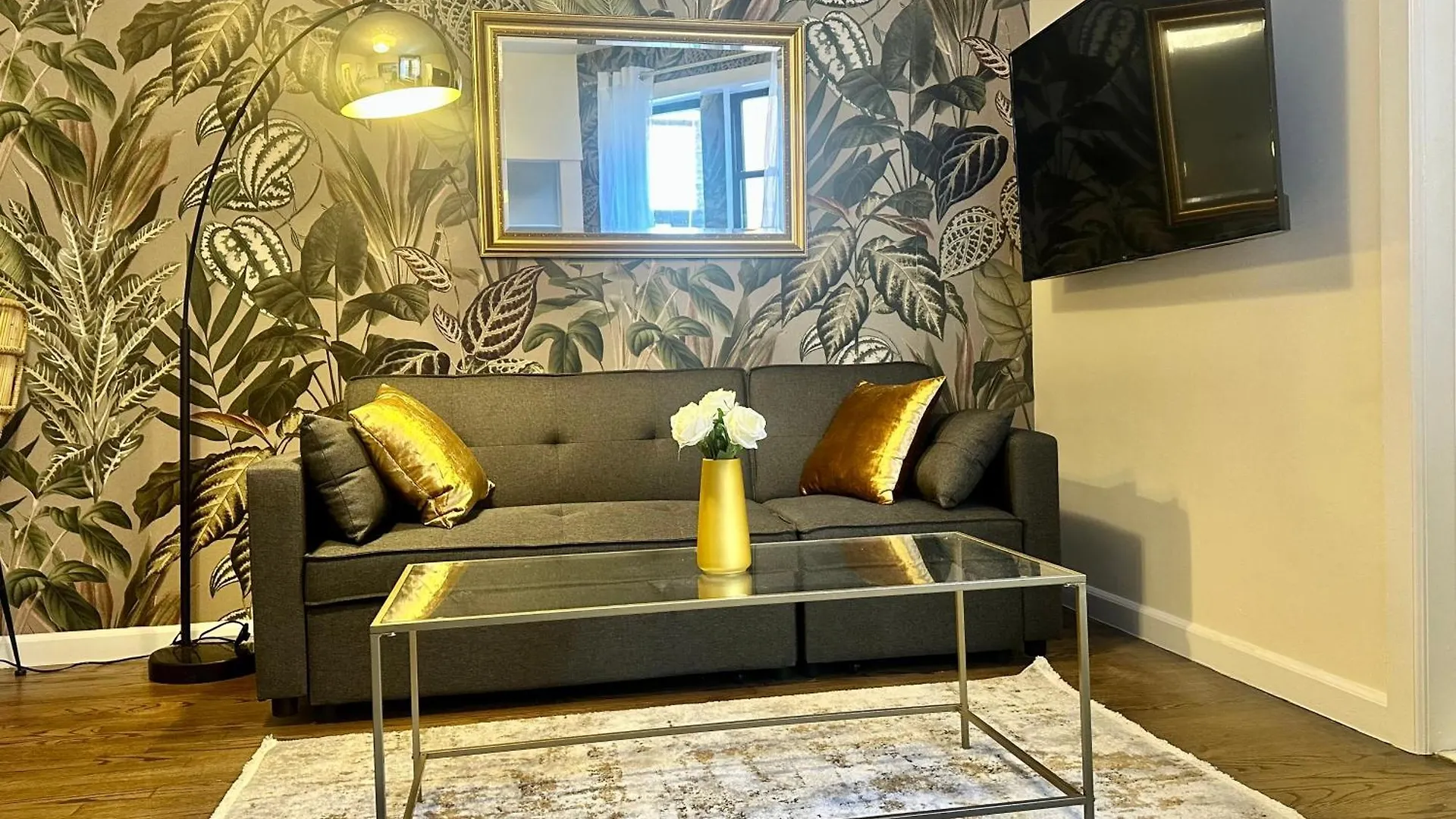 Apartment West Village Lush Green New York United States